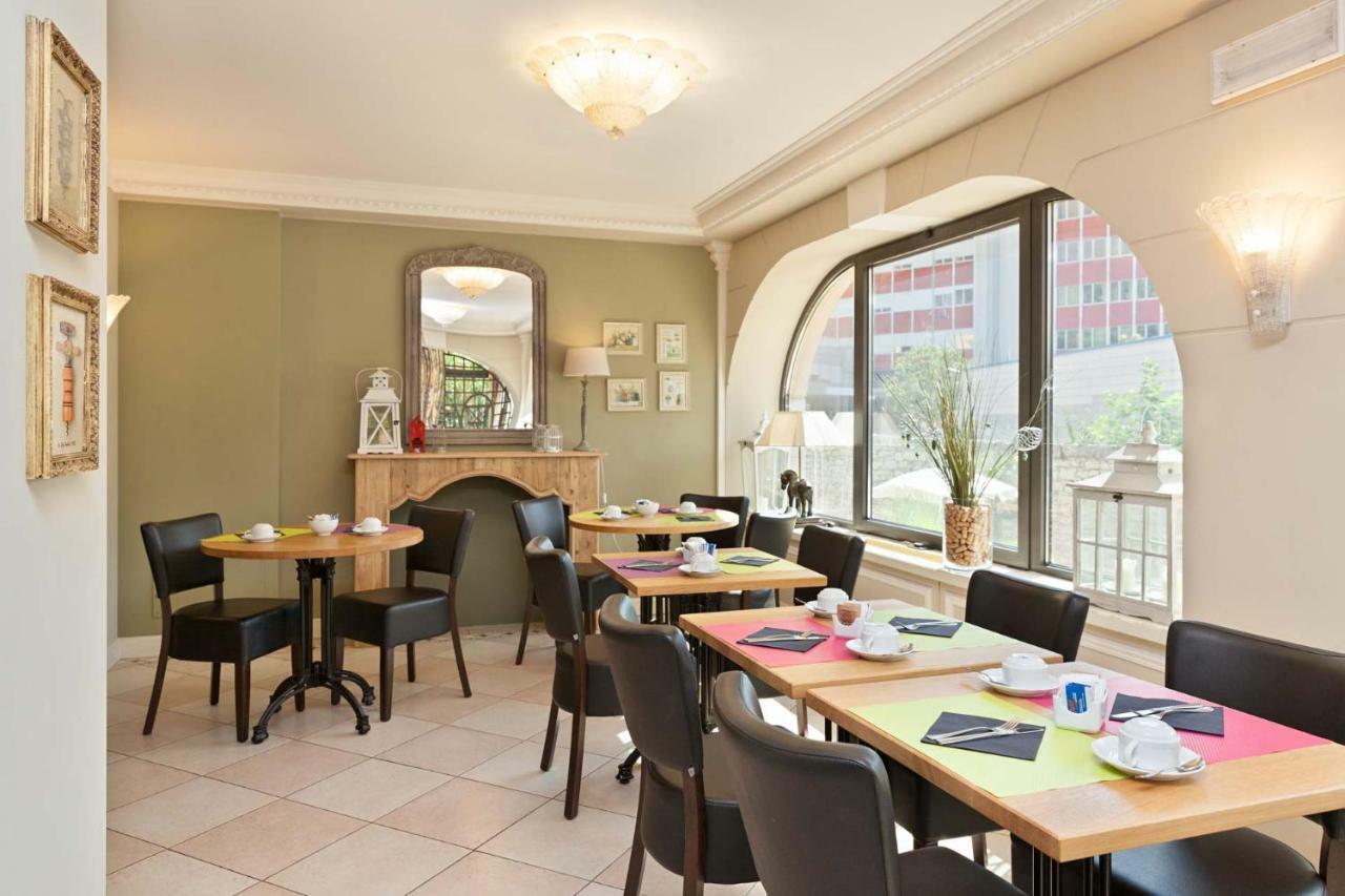 Hotel Leon D'Oro 로베레토 외부 사진