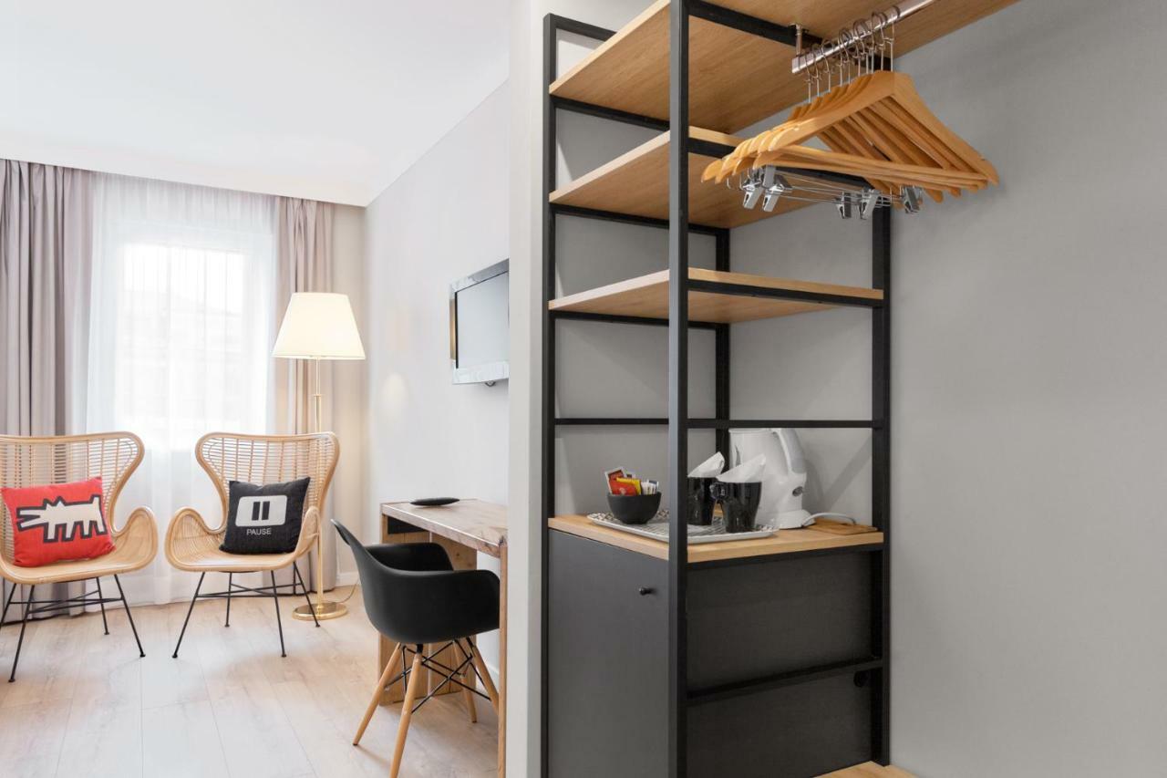 Hotel Leon D'Oro 로베레토 외부 사진